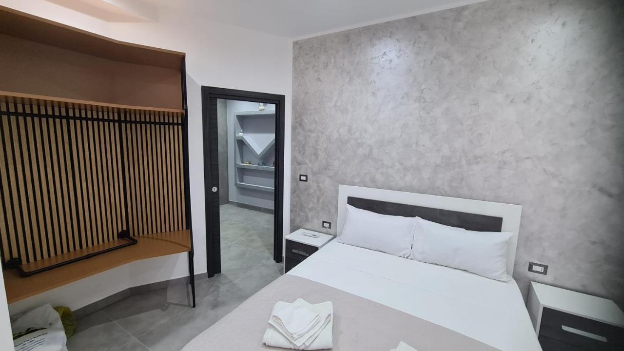 Casa Veneziano Bed & Breakfast Messina Exterior photo
