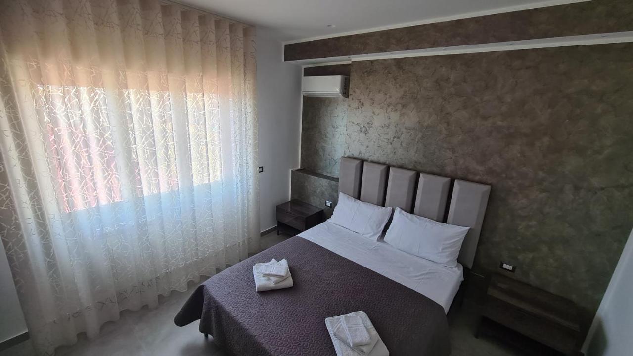 Casa Veneziano Bed & Breakfast Messina Exterior photo